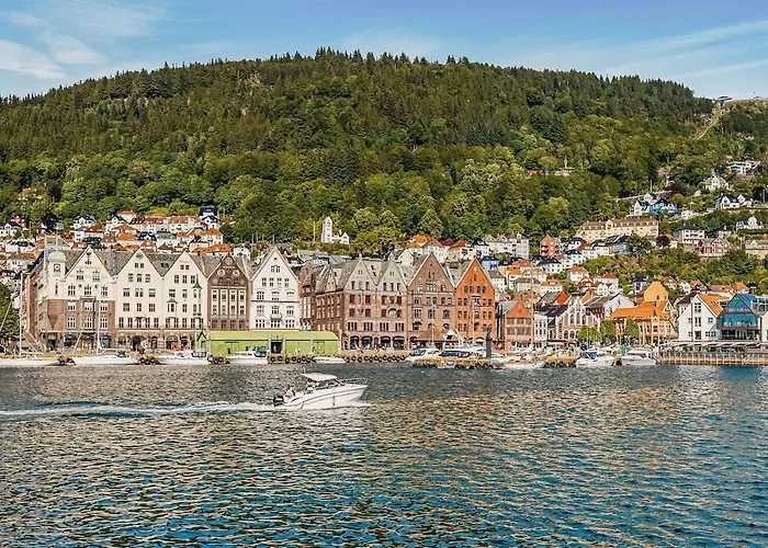 Apartment Modern On Bryggen Walking Distance To Everything!