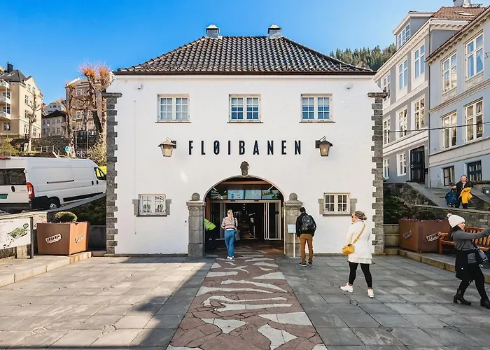 Apartment Modern On Bryggen Walking Distance To Everything!